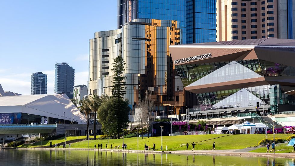 Adelaide City - Torrens River shoreline