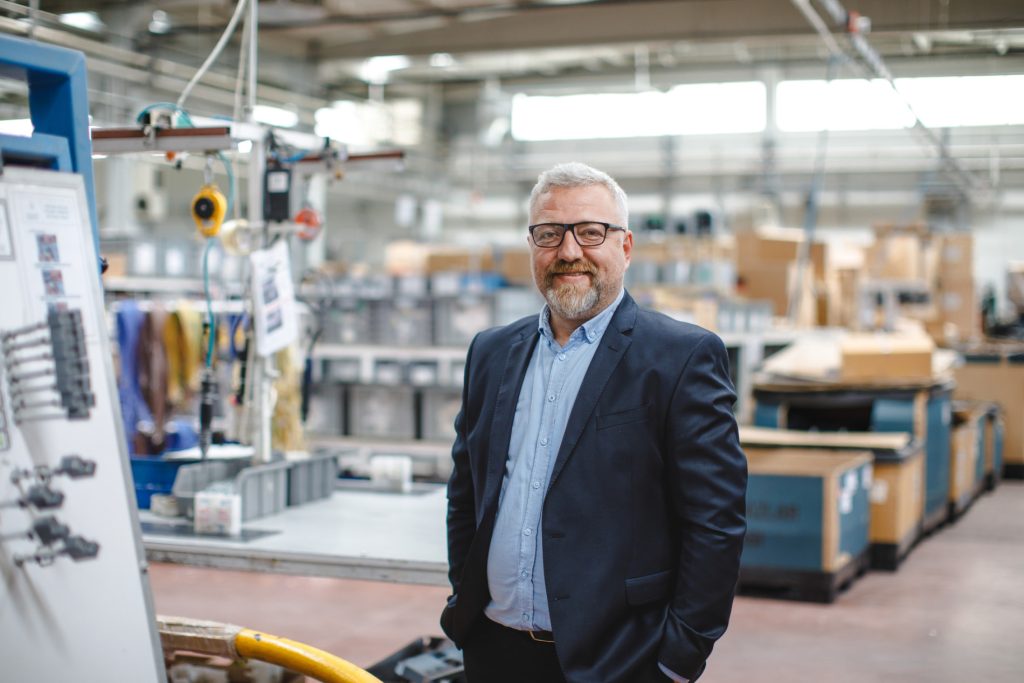 General Manager leading operations and overseeing production management in an Australian manufacturing facility.