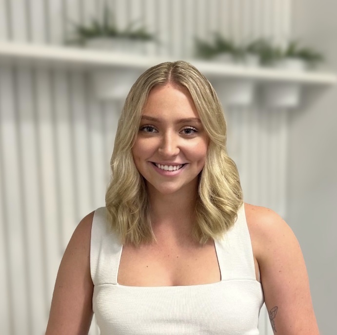 Krystal Woolaston (Colour)