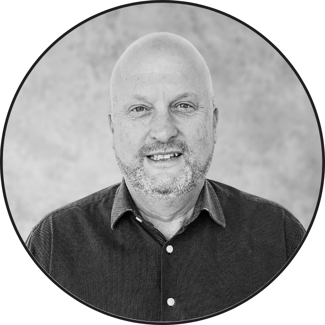 Andrew Saunders