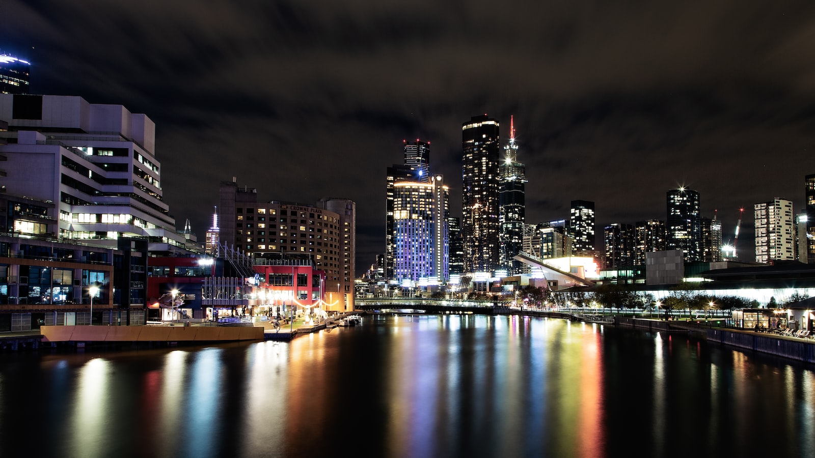 landscape photography of city during nighttime